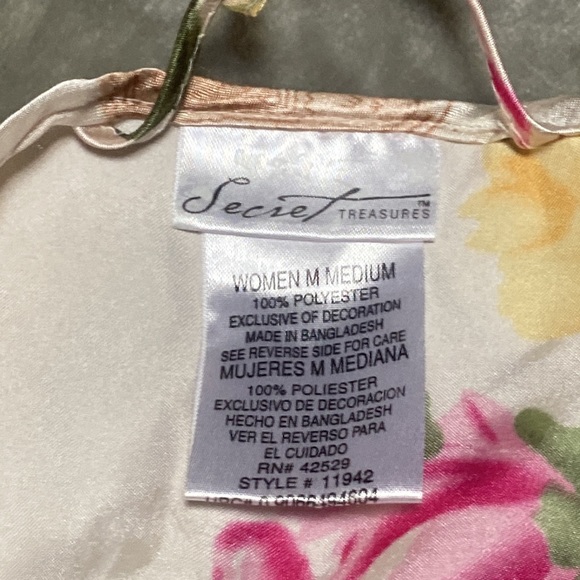 Vintage Secret Treasures Silky Floral Robe - Picture 7 of 7